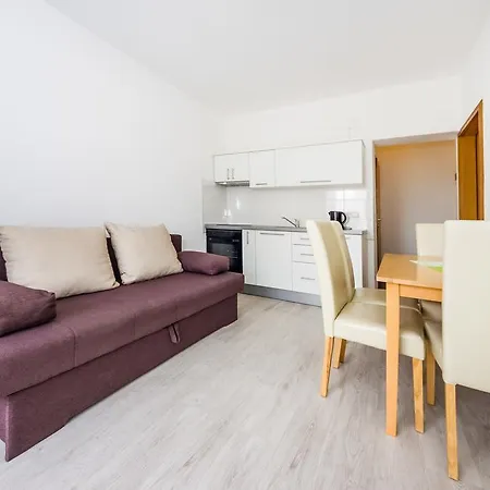 Apartmani Zelenika *