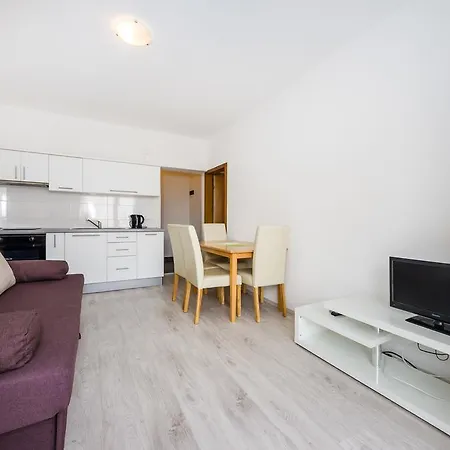 아파트 Apartmani Zelenika