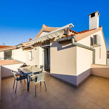 Apartmani Zelenika *